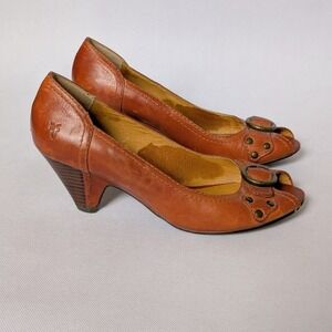 FRYE Vintage Y2k Indie Sleeze Chic Messy Leather Buckle Kitten Heel